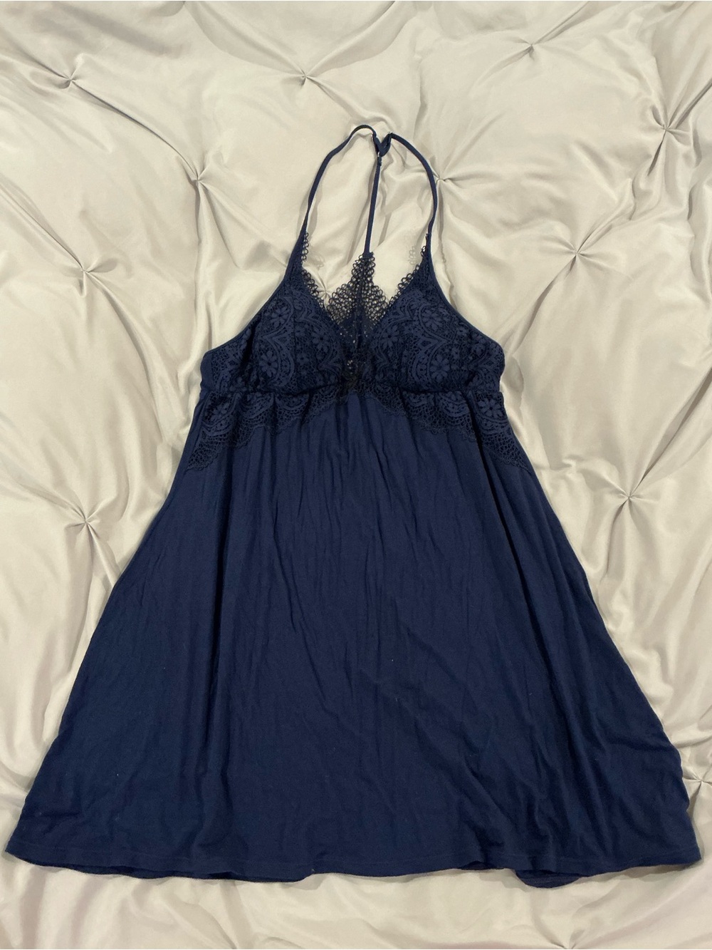 EUC Womens Victoria Secret Navy Blue
Modal Lace Nightie/Slip - Size LG